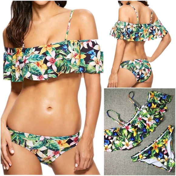 Trend Setter Diva swim Other - Floral Ruffle off shoulder two piece swim